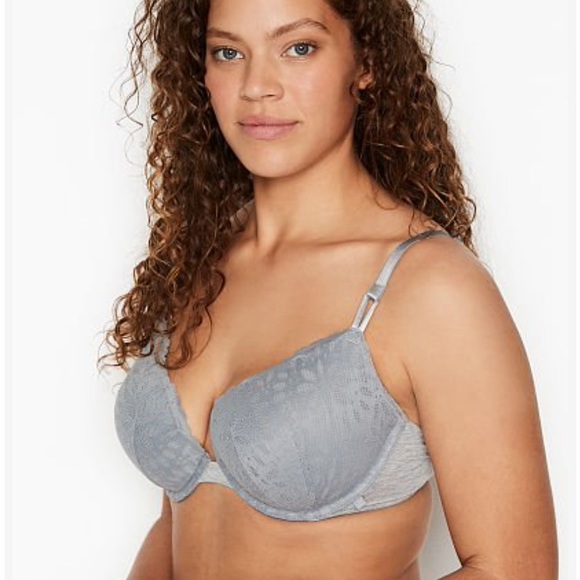 VICTORIA'S SECRET
Sexy Tee Cotton Eyelet Push-Up Bra - Picture 1 of 8